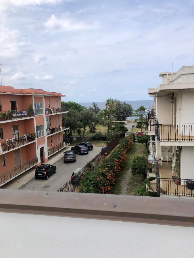 Il Girasole Apartment Torre Forte Bagian luar foto